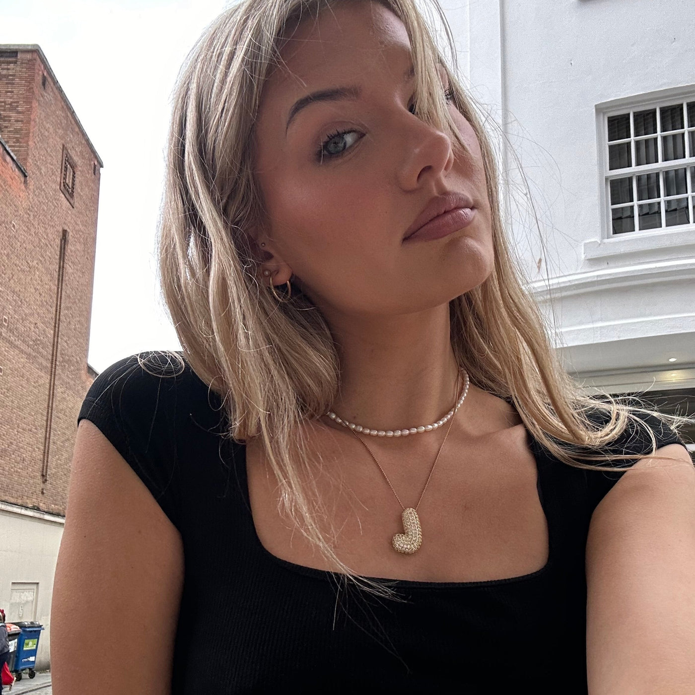 Zara Initial Diamant Halskette