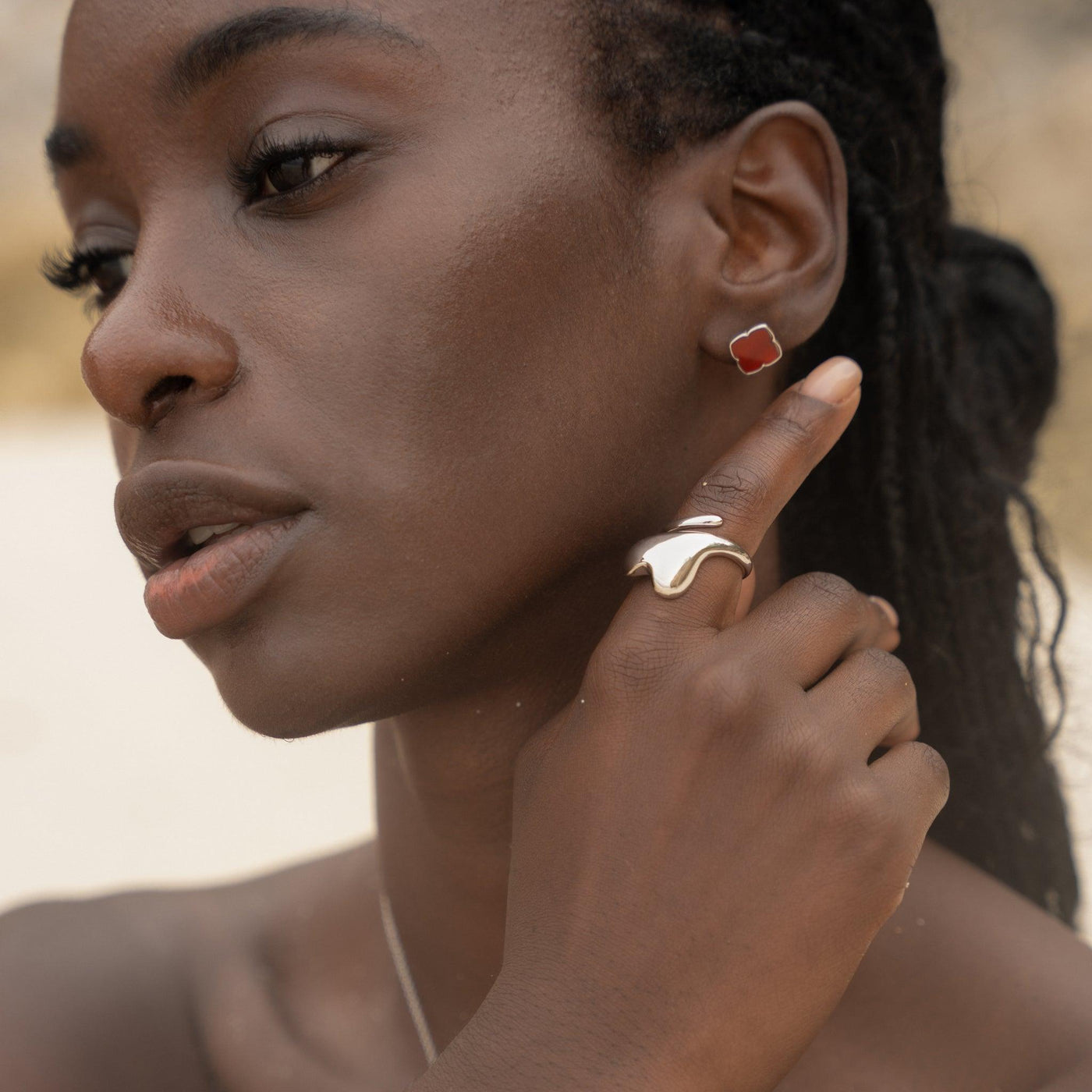 Amaya Rubin Ohrringe