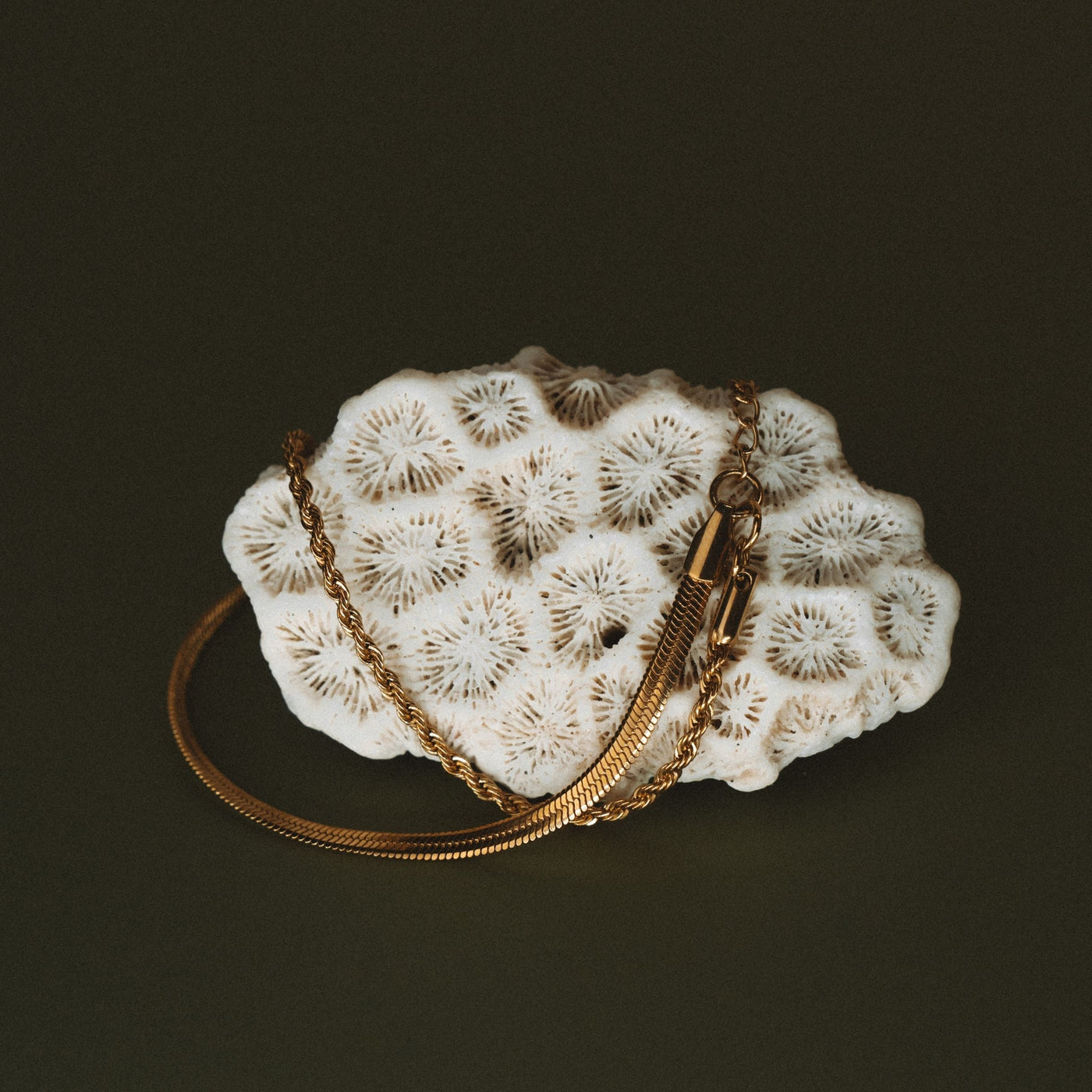 "Ios" Geschichtetes Armband