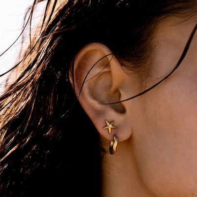 Wellenförmige Creolen