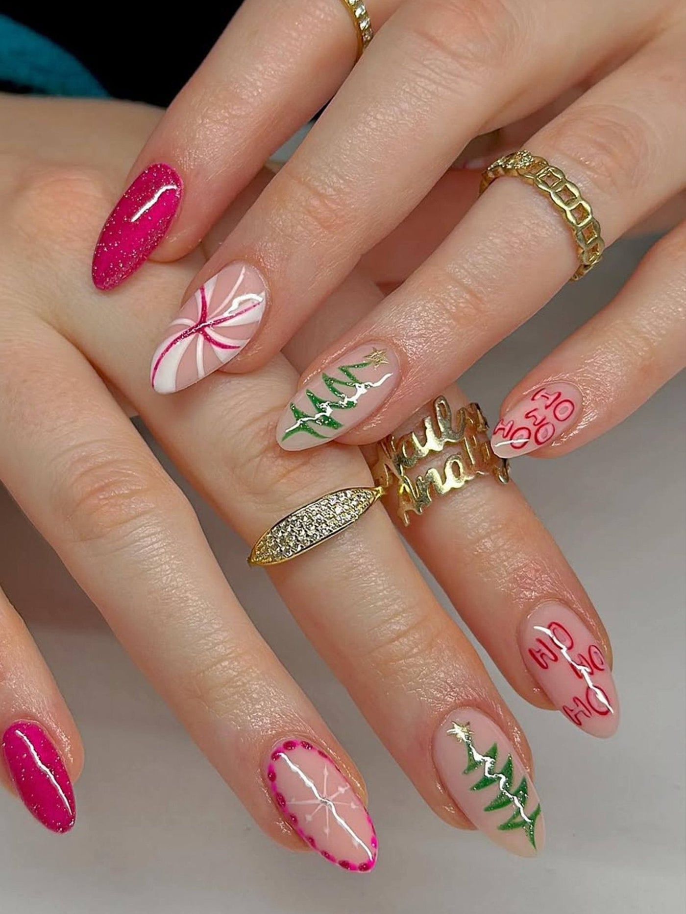 Ameri Rhinestone Dome Band Ring